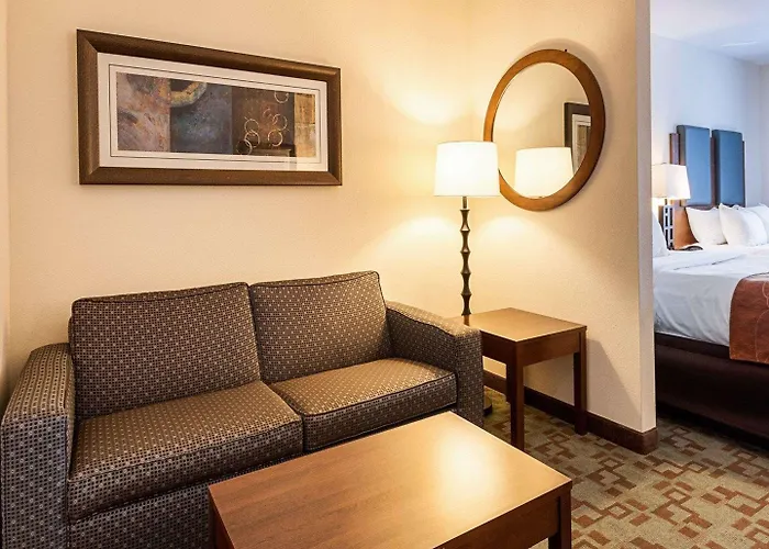 Hotel Comfort Oil Center Lafayette