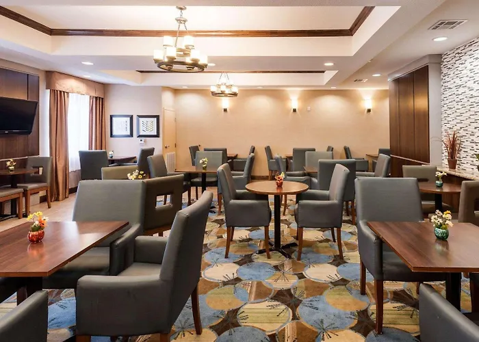 Comfort Oil Center 4* Lafayette