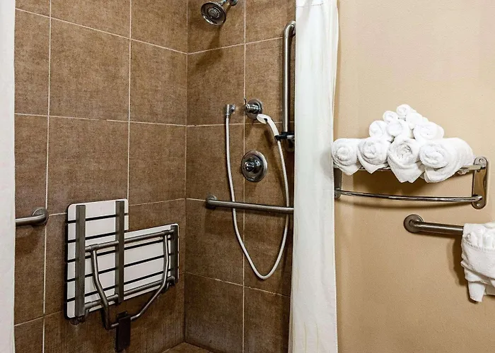 Hotel Comfort Oil Center Lafayette