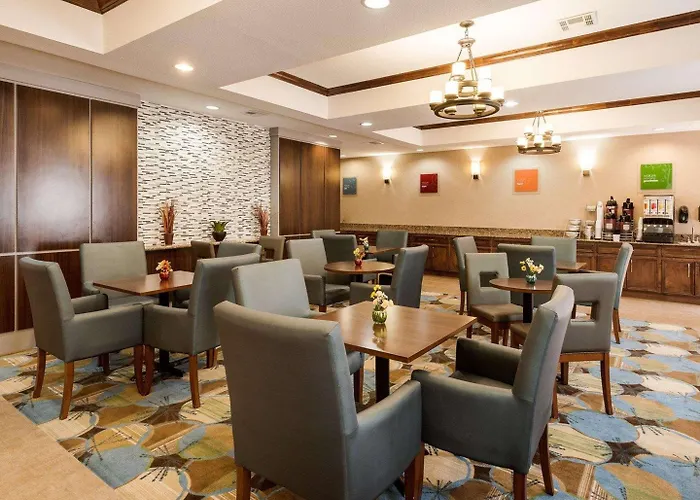 Hotel Comfort Oil Center Lafayette