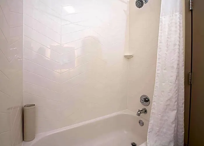 Hotel Comfort Oil Center Lafayette